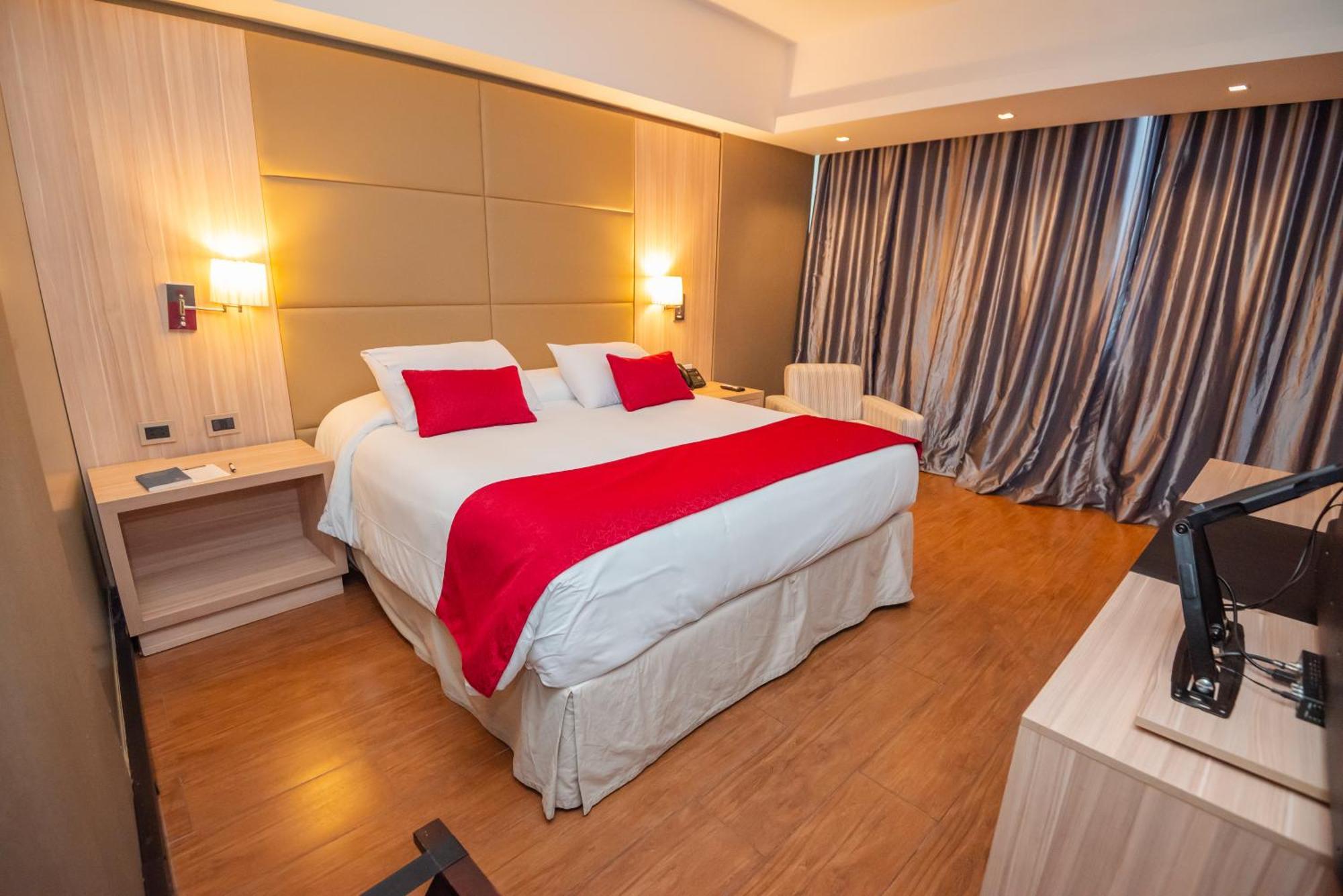 Savoy Hotel 엔카르나시온 외부 사진