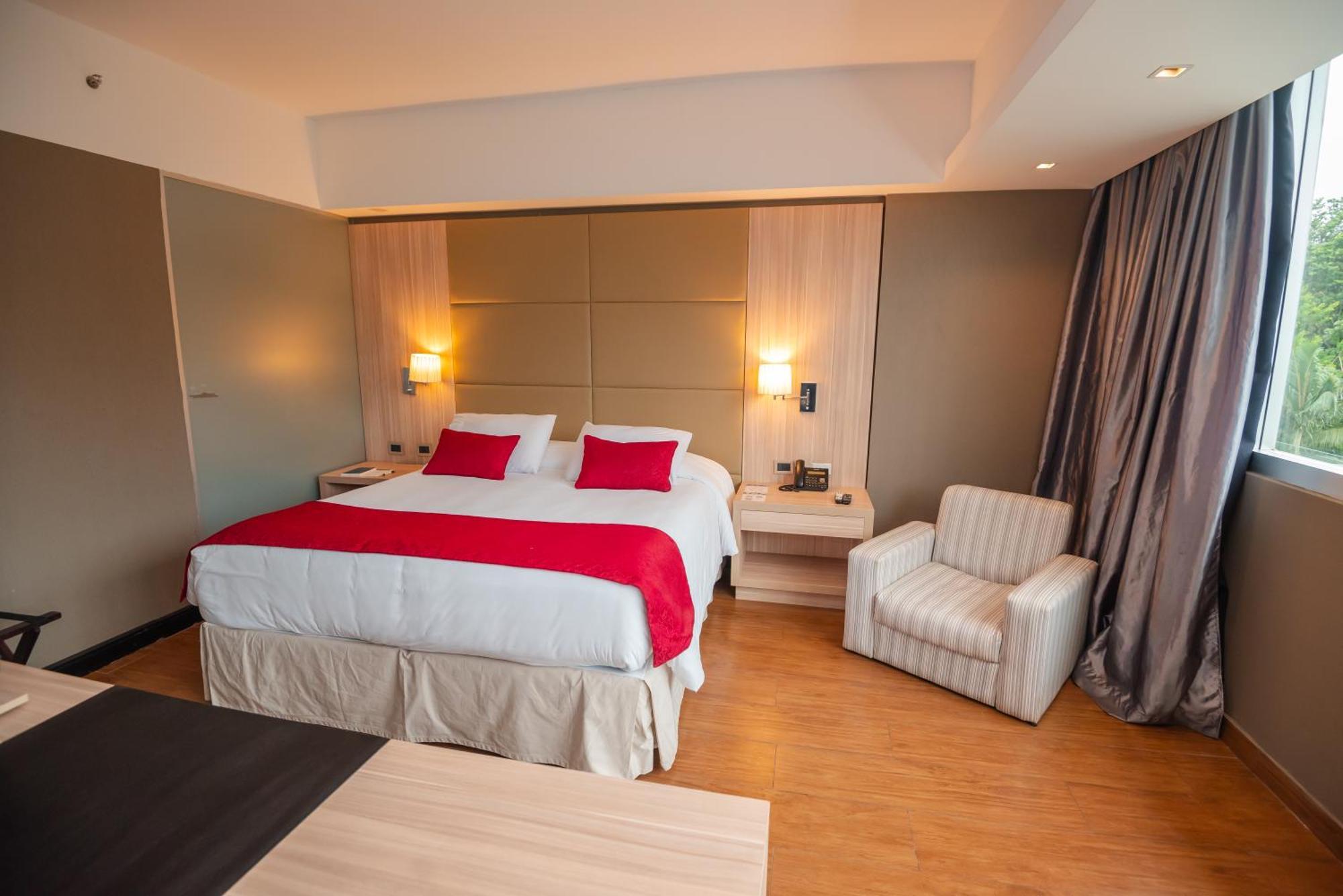 Savoy Hotel 엔카르나시온 외부 사진