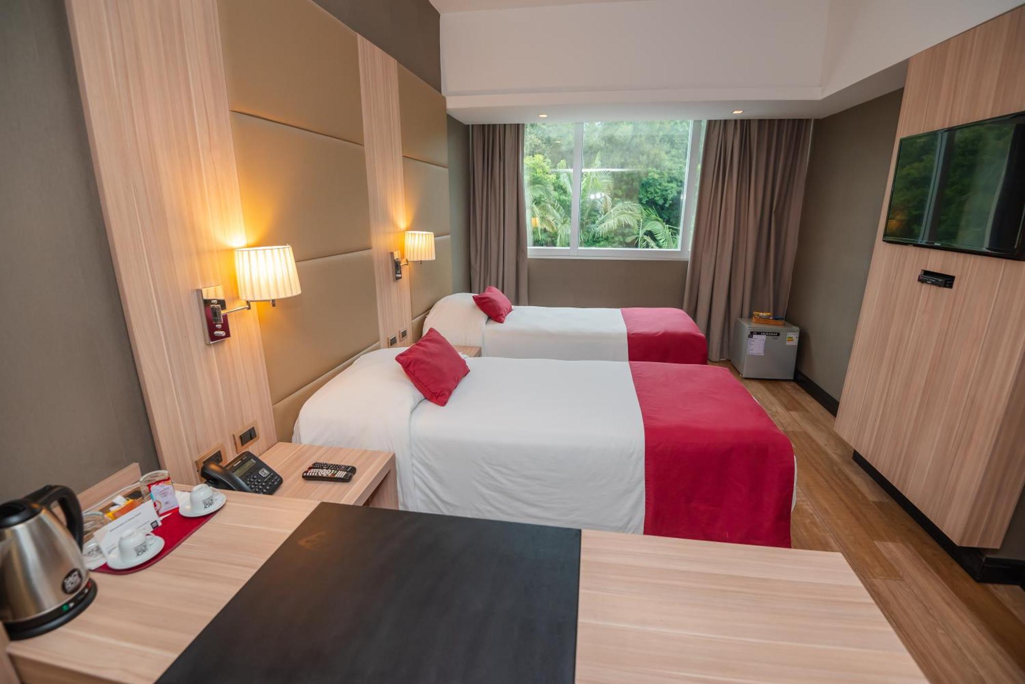 Savoy Hotel 엔카르나시온 외부 사진