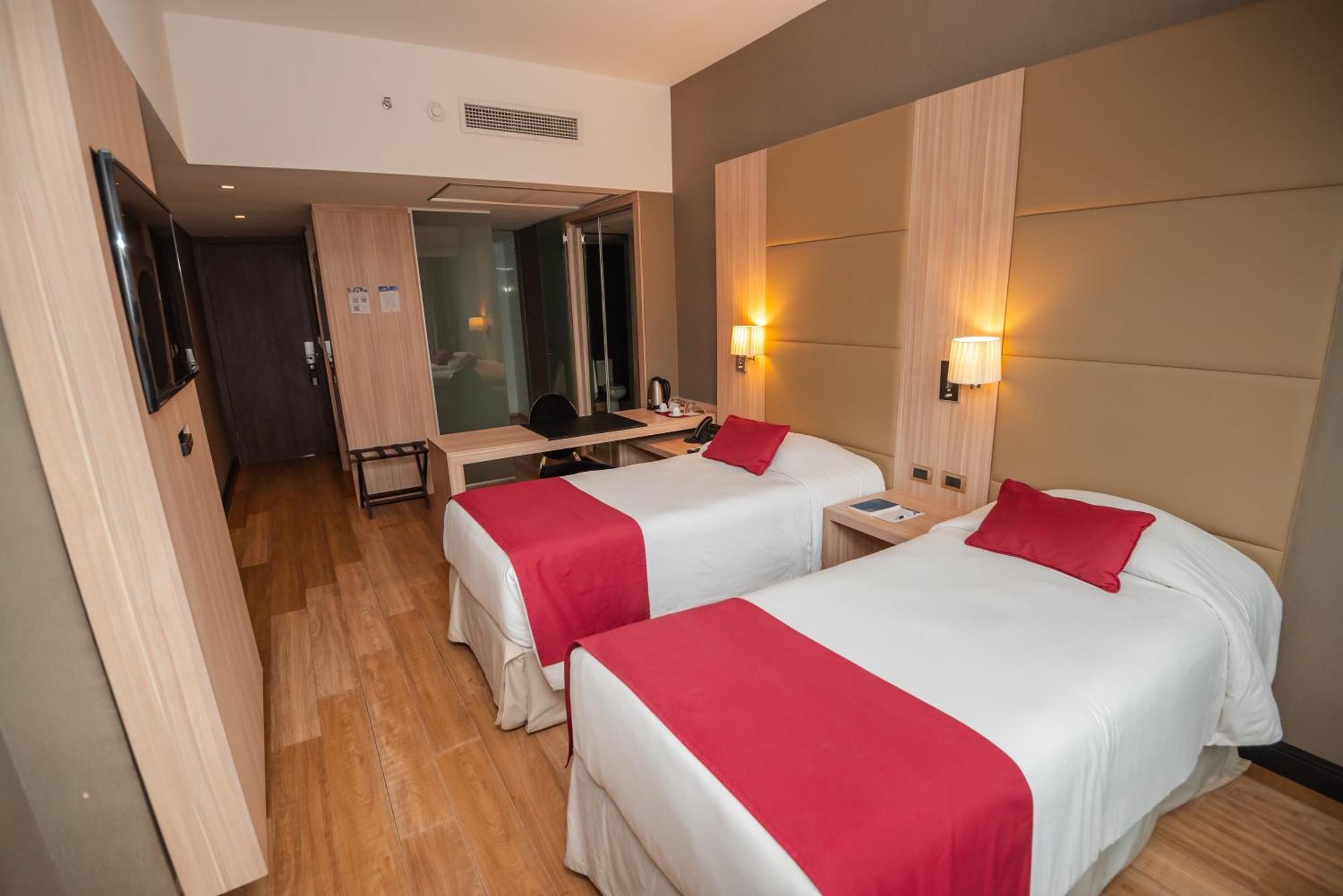 Savoy Hotel 엔카르나시온 외부 사진