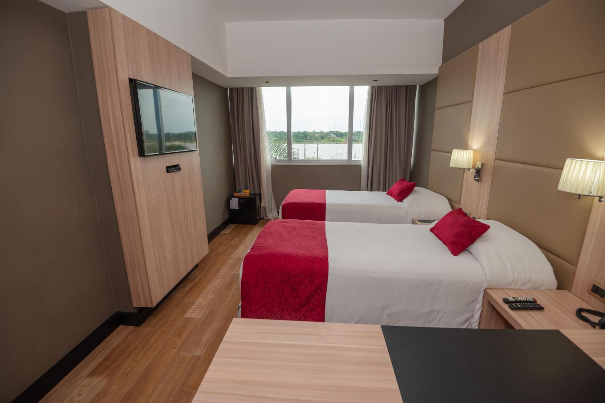 Savoy Hotel 엔카르나시온 외부 사진